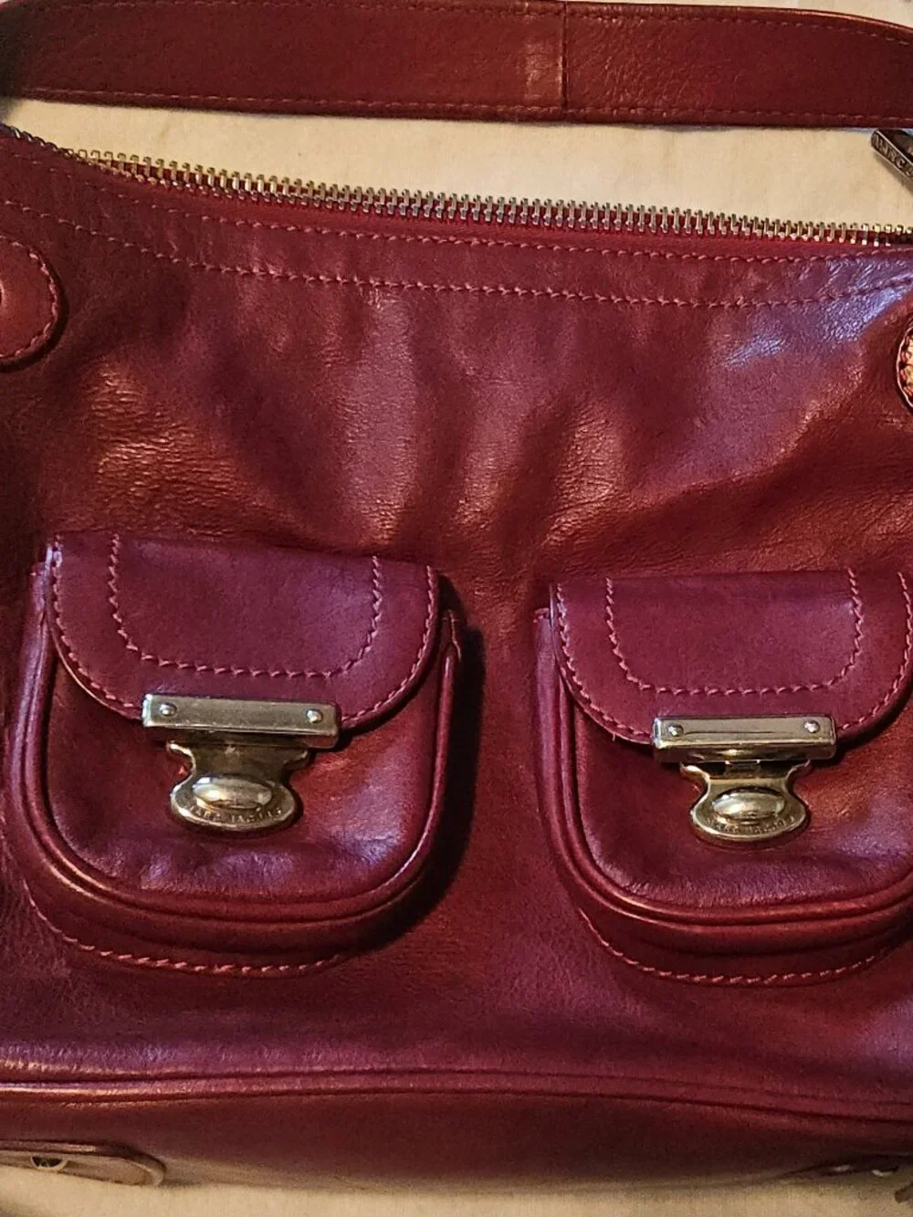 Authentic Marc Jacobs Italy leather handbag Garnet Burgundy Maroon Merlot Wine